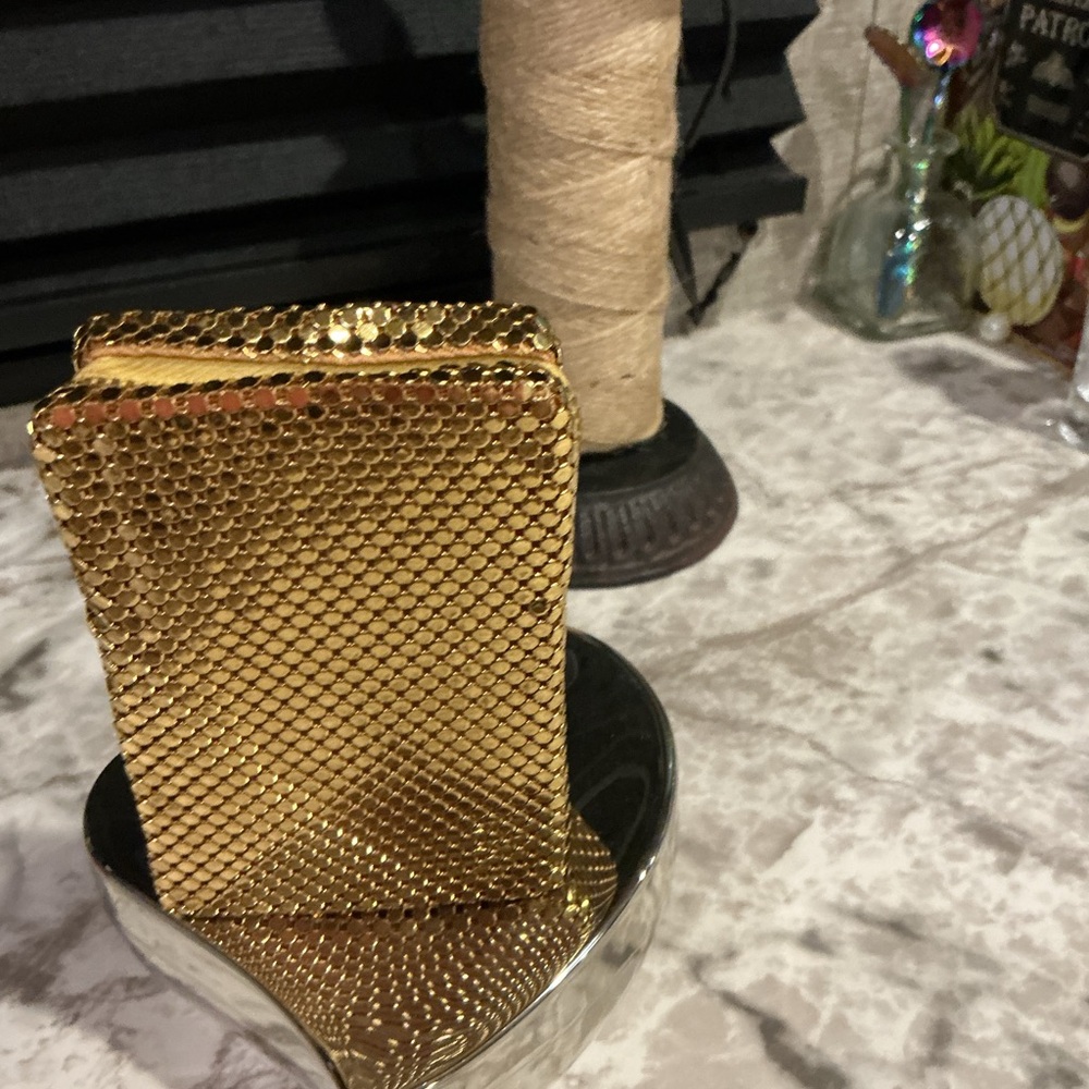 Whiting and Davis 1970’s Gold Mesh Cigarette Case - Picture 2 of 11